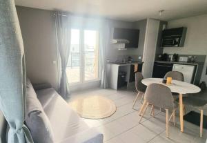 Appartements Bordeaux Merignac appartement 2 Pieces - 2 Terrasses : photos des chambres