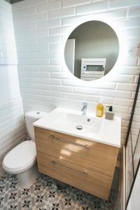 L Andreoni, grand studio à 5 min du métro l Parking & Netflix