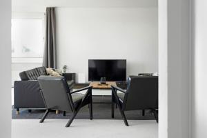 Penthouse 232QM, 12 Personen, Whirlpool, Terrasse, Parkplatz 25min bis Düsseldorf Messe