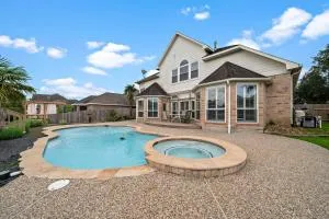Lake Houston Getaway Pool Spa Lake Front - Porter