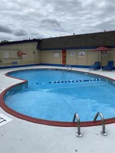 Rodeway Inn Auburn Hills - Detroit - 庞蒂亚克