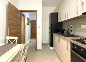 Chic Apartment in Cosmopolit Residence