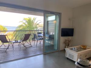 Les oliviers 6 - Appartement pieds dans leau