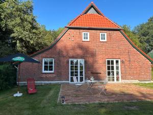 Ferienwohnung mit Garten in Meyenburg - KEINE MONTEURE