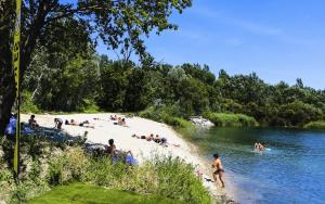 Maisons de vacances Gite des Platanes : photos des chambres