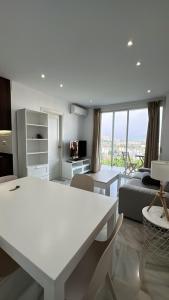 Apt Buenavista en Torremolinos increíbles vistas hacia Málaga 5min del centro y muy cerca de la playa