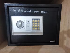 B1 In Center of Marrakech, Geliz-Majorelle, Bab-Dokala, No need for Taxi