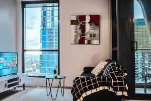 Elegant 1br1ba Apt In High Level Wifi Balcony Pool