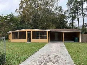 Cozy home Southside Jax - Orange Park