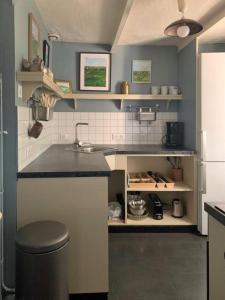 Maisons de vacances Maison Stirling Bourgogne Sleeps 8 Pool : photos des chambres