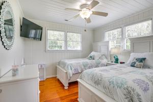 Walk to Ocean Pearl Cottage in Atlantic Beach