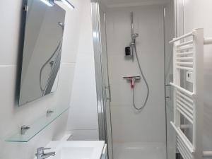 Appartements 2D app a neuf Tout equipe : Appartement 1 Chambre