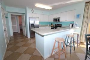 Terrace at Pelican Beach 1207 condo