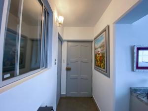 Miraflores-Habitación privada cerca al Parque Kennedy- Vivienda compartida con Anfitrion