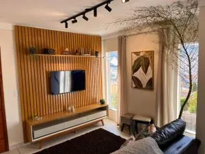 Flat Bambu - Centro - Vista Maravilhosa com Garagem e Elevador - Andradas