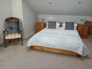 Apartment with Shower room in Ormsgill Inn