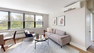 Avenue A310 Furnished 2br With Pool And Gym