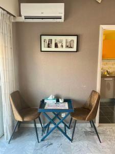 PWS Antibes, Provence-Alpes-Côte-dazur, Studio