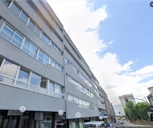 Avenida de Vilariño 18