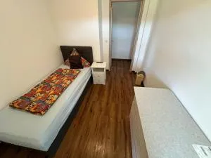 Pensionszimmer mit Gemeinschaftsküche - 施利茨