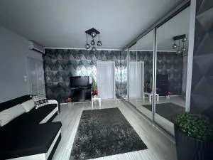 Next to the Debrecen University - Hajdúszentgyörgy Vasútállomás