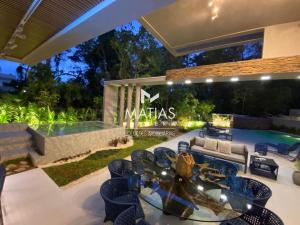 Luxuosa Casa 5 SuĂtes, Piscina e Jacuzzi - Riviera