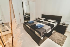 Exclusive Luxury Home with Private Parking