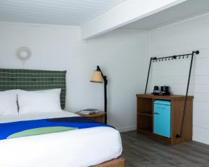 Classic King Room room in Town & Country