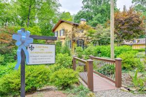 Chateau on Compass Creek Quiet Hayesville Escape