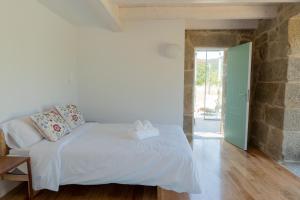 A Casa dos Caseiros ツ by Rias Baixas Rentals