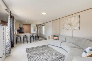 Pet-Friendly Kempner Escape Near Parks and Trails!