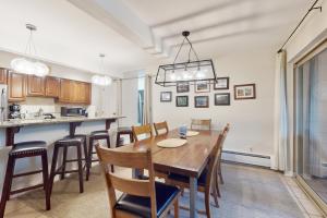 Timbernest Mountain Escape