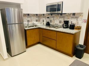 Departamento con vistas panorámicas y piscinas preciosas