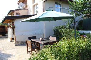 Къща за гости АВЛИГА