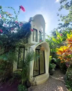 OMA WATU DOME VILLAS - 巴芝丹