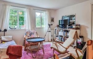 Awesome Home In Vislanda With Wifi