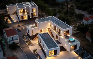 Stunning Apartment In Betina With Wifi