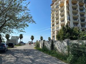 Gonio N205 Beachfront Mountain view apartment