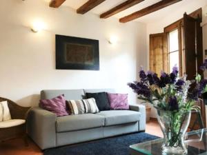 Luminoso apartamento 1 habitación cerca de Las Ramblas, hasta 4 pers, cocina equipada. - ES-341-6