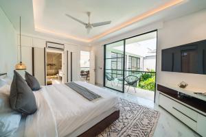 Biệt Thự 3 Phòng Ngủ (Three-Bedroom Villa)