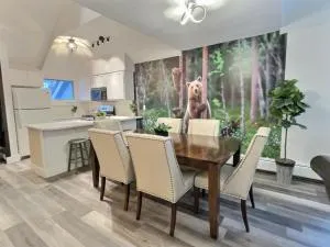 FirBear - Hot Tub, Pool, FirePlace, Gym, Sauna - The Woods