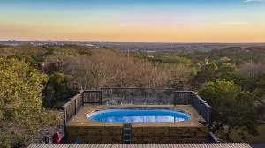 Breathtaking Roof Pool Views, Gameroom, Firepit - Beckmann