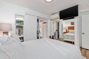 6 Bed 4 Bath Condo in Waikoloa Village