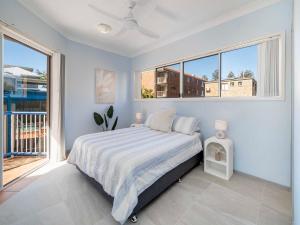 Boardwalk Apartments Unit 3 Bulcock Beach QLD