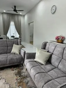 Luxury Spacious Home - RJ Prima 3 d'Ibai - Kampong Kuala Ibai