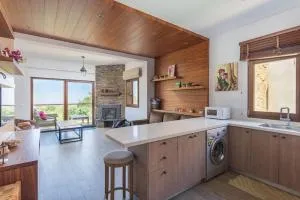 Charming 2 BR Faqra Mountain Retreat - Brummānā
