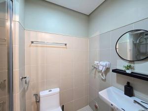 1BR Condotel with Balcony at FAME Residences #FM44