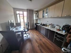 Apartment de inchiriat Untold