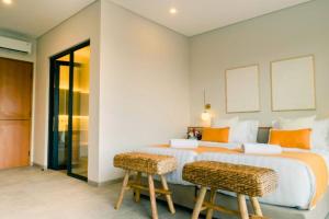 Mahavira 2 BR Private Pool Villa With Rice field View ZN169