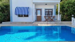 Kalkan Centre Bijou Home - Walk to town and beach